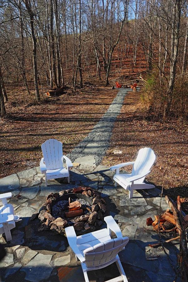 Our Private Wooded Cabin Chatham 외부 사진